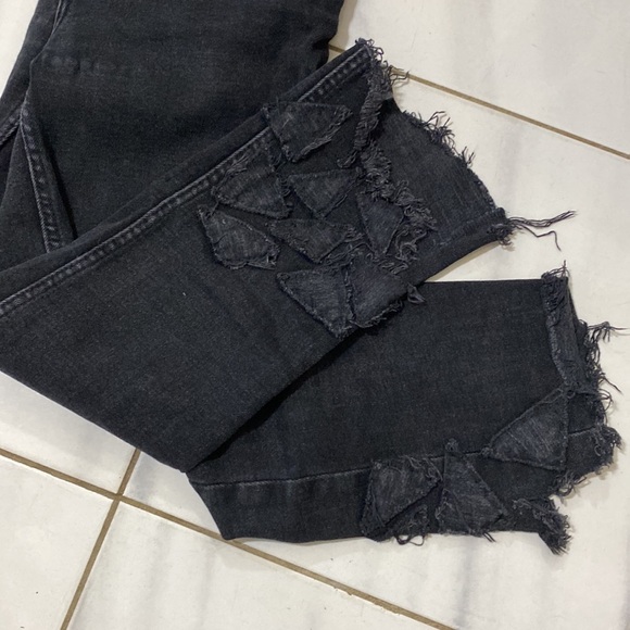 Jeans - Picture 2 of 3